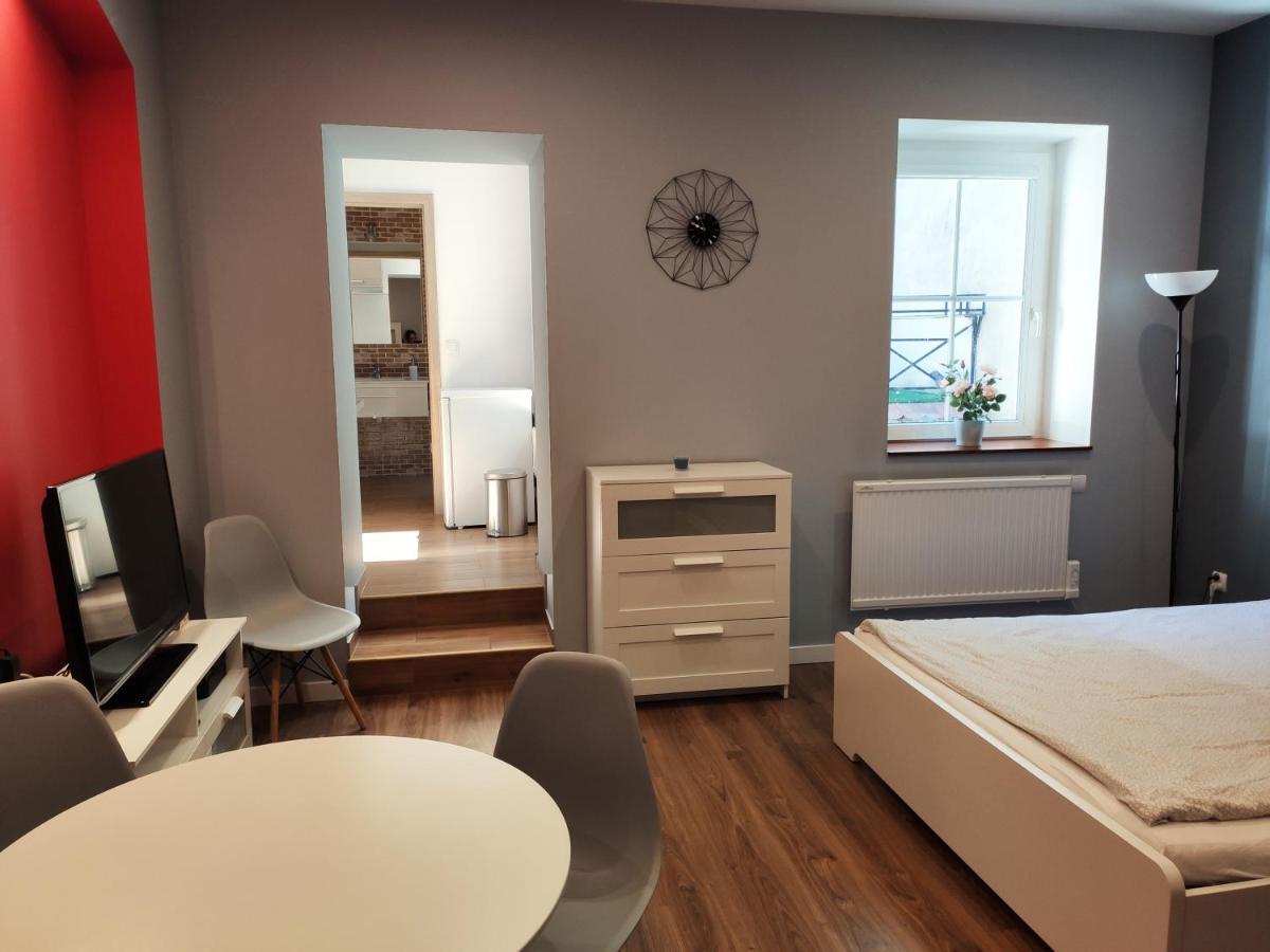Centrum Apartament Old Town Świdnica Exteriör bild
