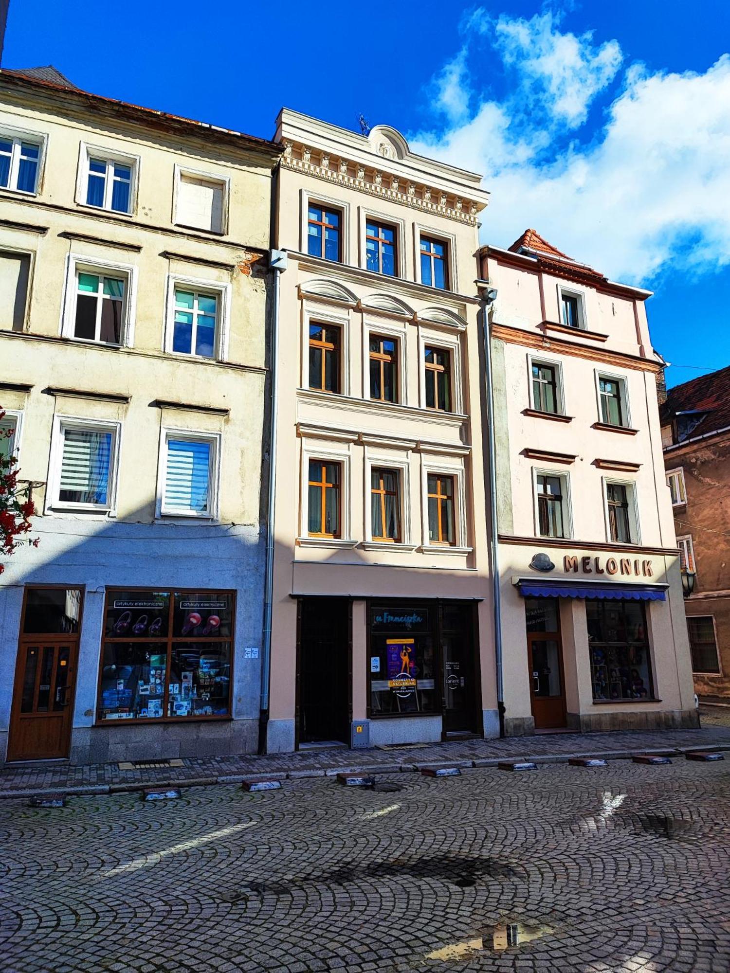 Centrum Apartament Old Town Świdnica Exteriör bild